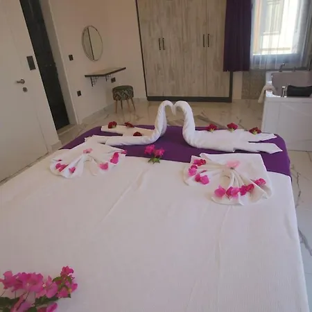 Parla 3 / Szálloda Fethiye